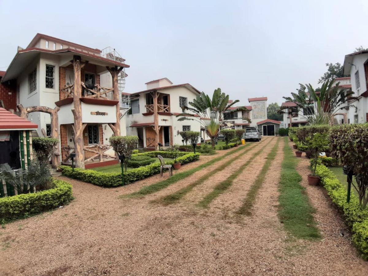 New Hemanjali Resort Bolpur Extérieur photo